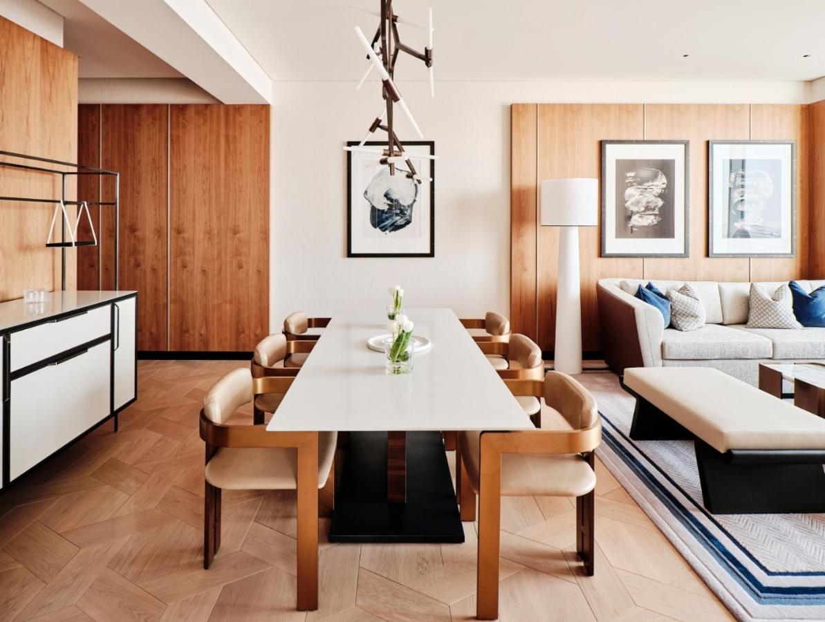 Grand Hyatt Kuwait Ξενοδοχείο Κουβέιτ Εξωτερικό φωτογραφία A suite at the Mandarin Oriental, Munich